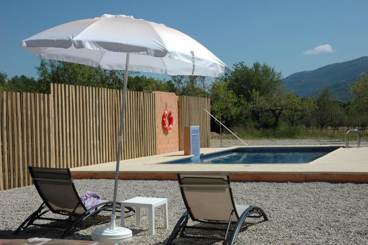 Hotel Mas El Cuquello Els Ibarsos Luaran gambar